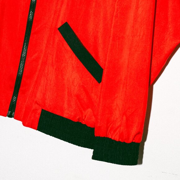 Vintage 90s Secrets Women’s 12 Crepey Vintage Red Jacket with Black Detailing - Picture 3 of 6